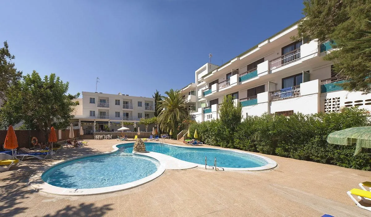 Apartamentos Cala Llonga Playa Apartment