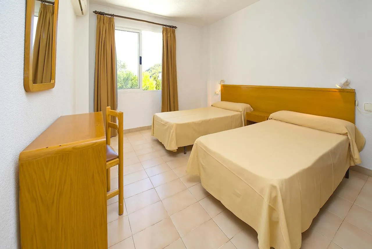 Apartamentos Cala Llonga Playa 0*, Cala Llonga (Ibiza)