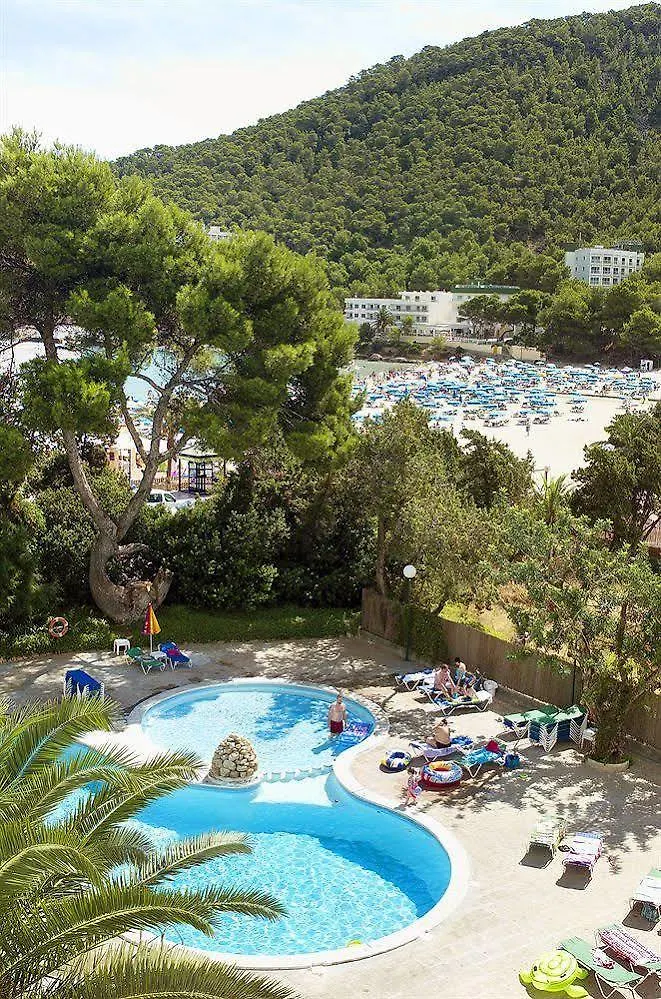 Apartamentos Cala Llonga Playa Spain